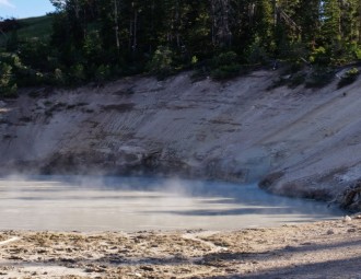 Yellowstone National Park hot spring, Wyoming