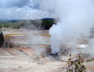 Porcelain Basin with fumeroles